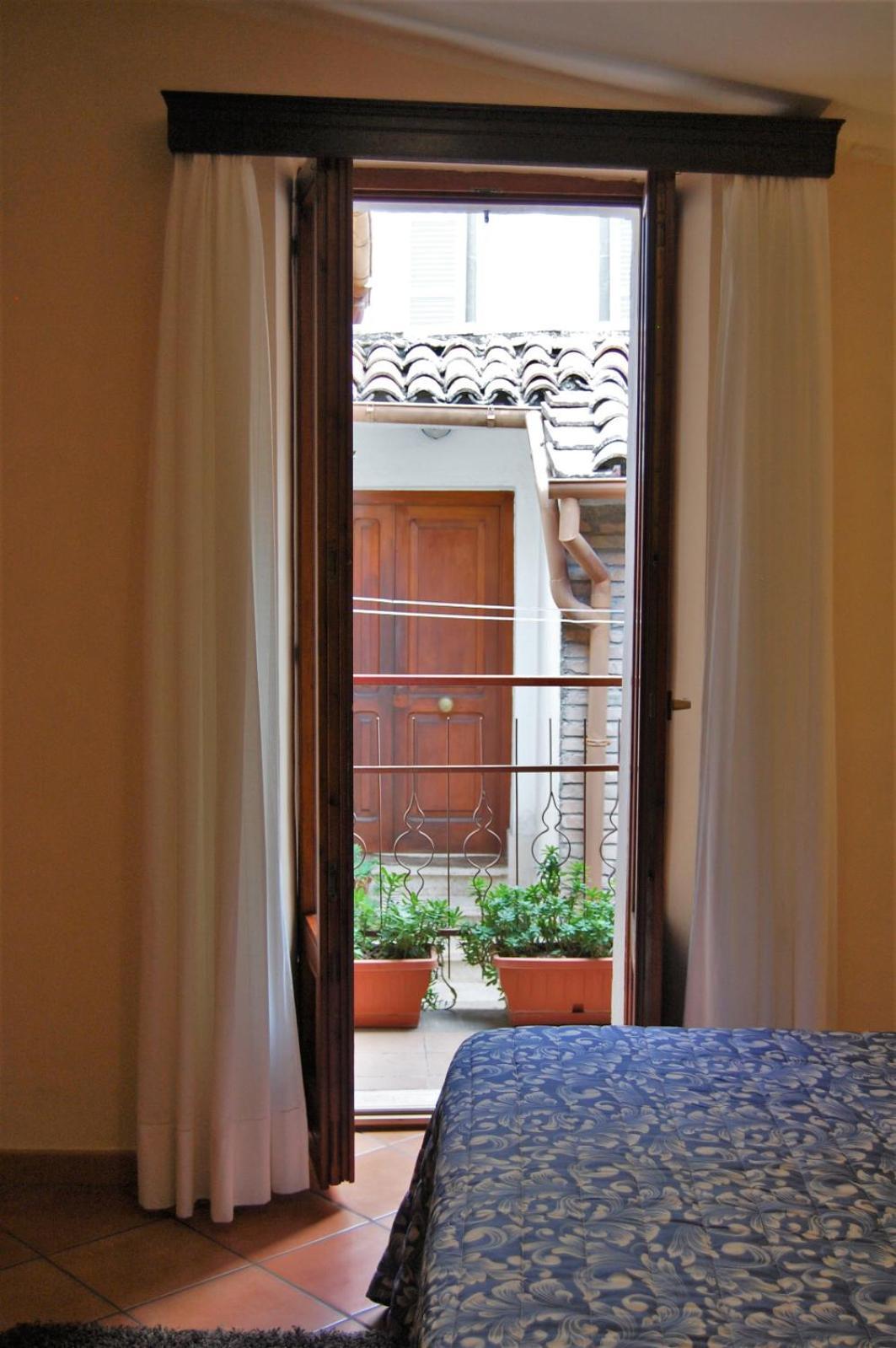 Lo Scopertino Apartment
